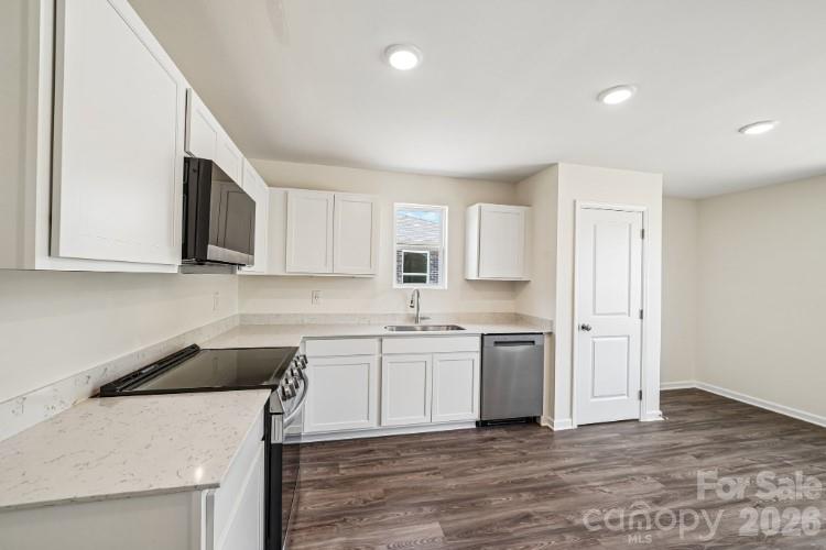502 Sundown Drive Property Photo 13