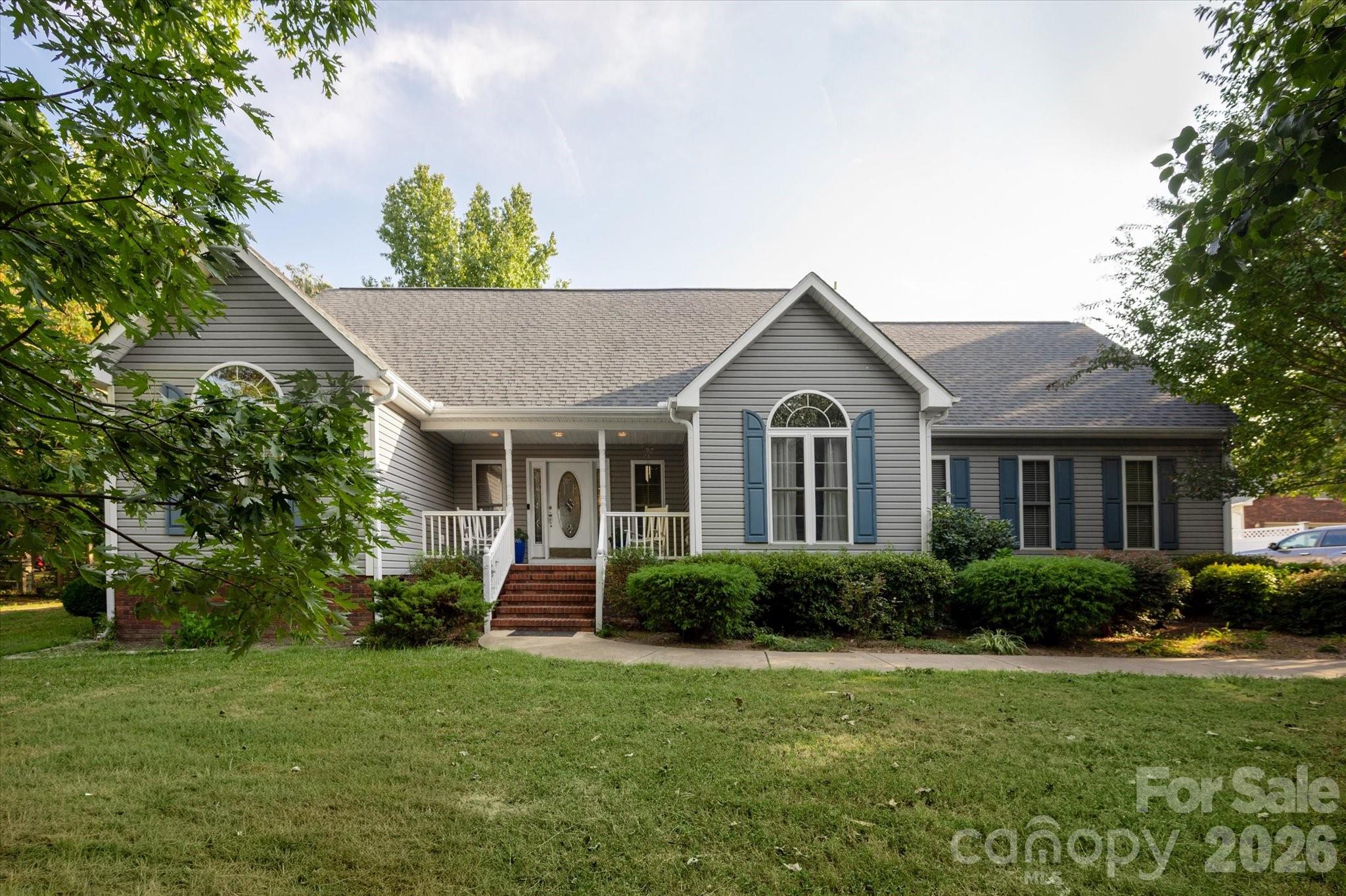 849 W Stanly Street Property Photo 3