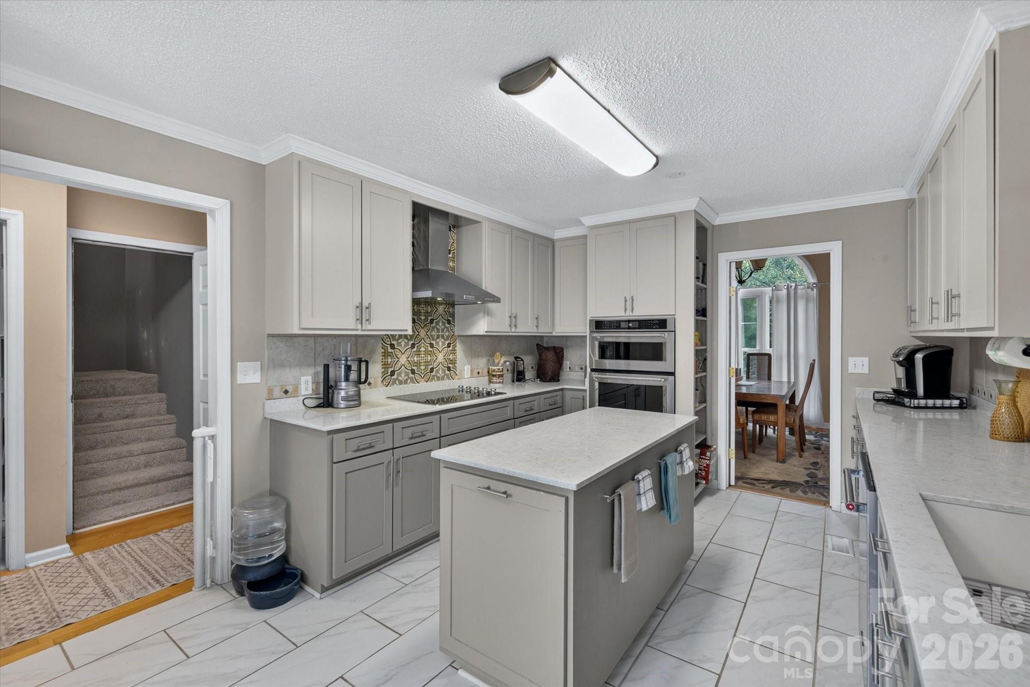 849 W Stanly Street Property Photo 8