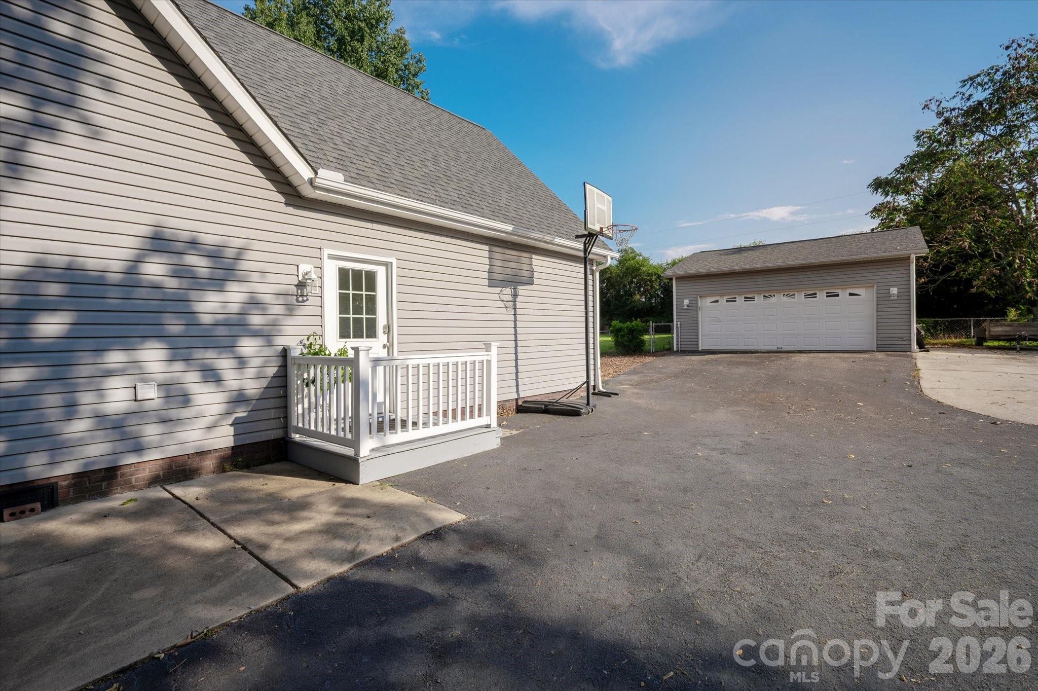 849 W Stanly Street Property Photo 33