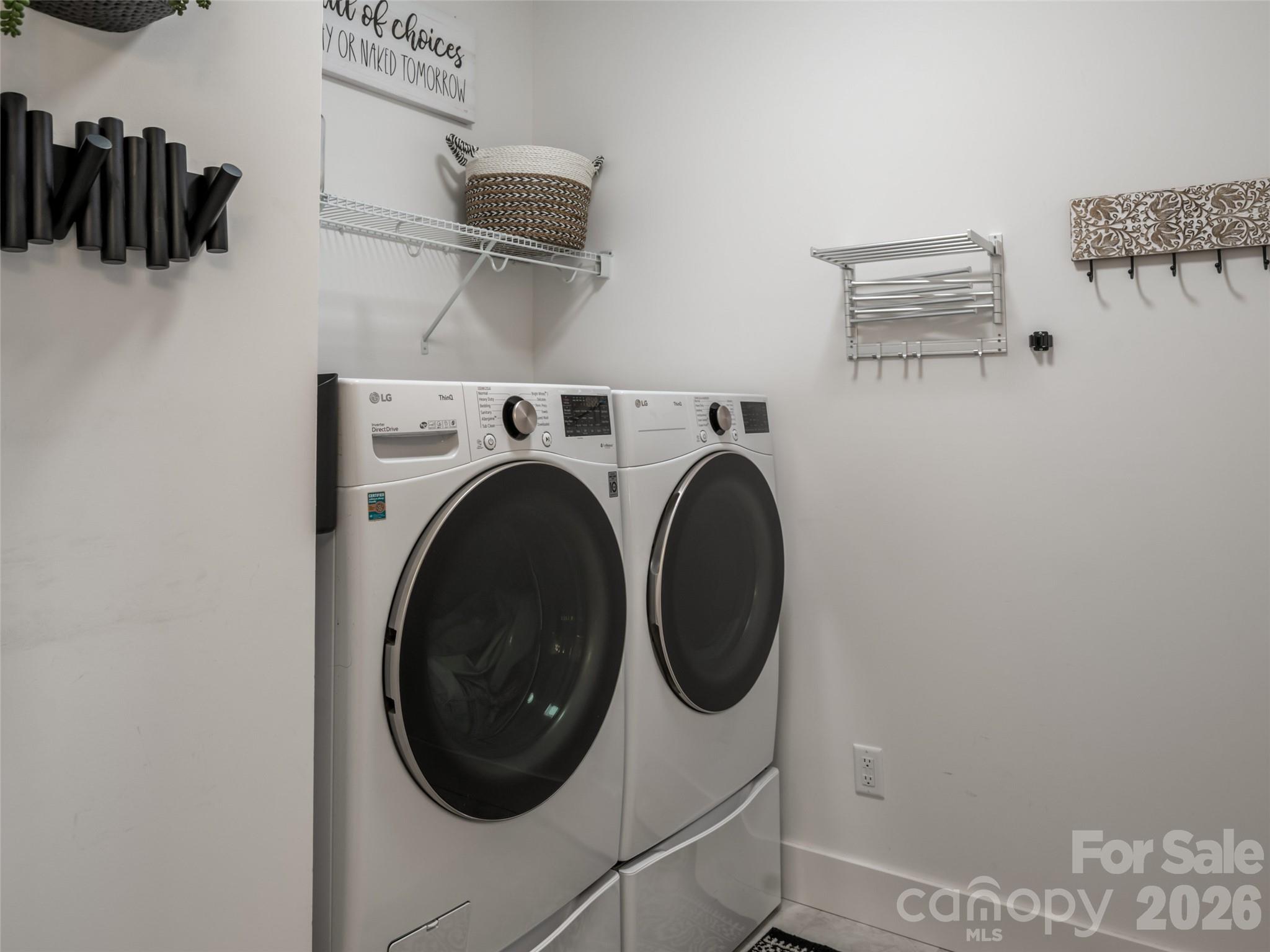 9 Cozy Cottage Way Property Photo 8