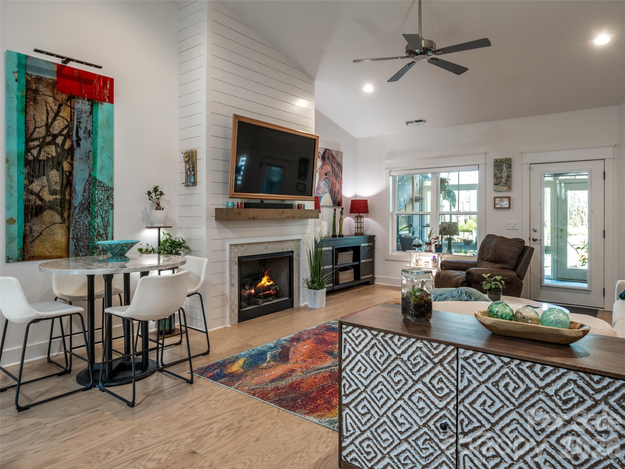 9 Cozy Cottage Way Property Photo 11