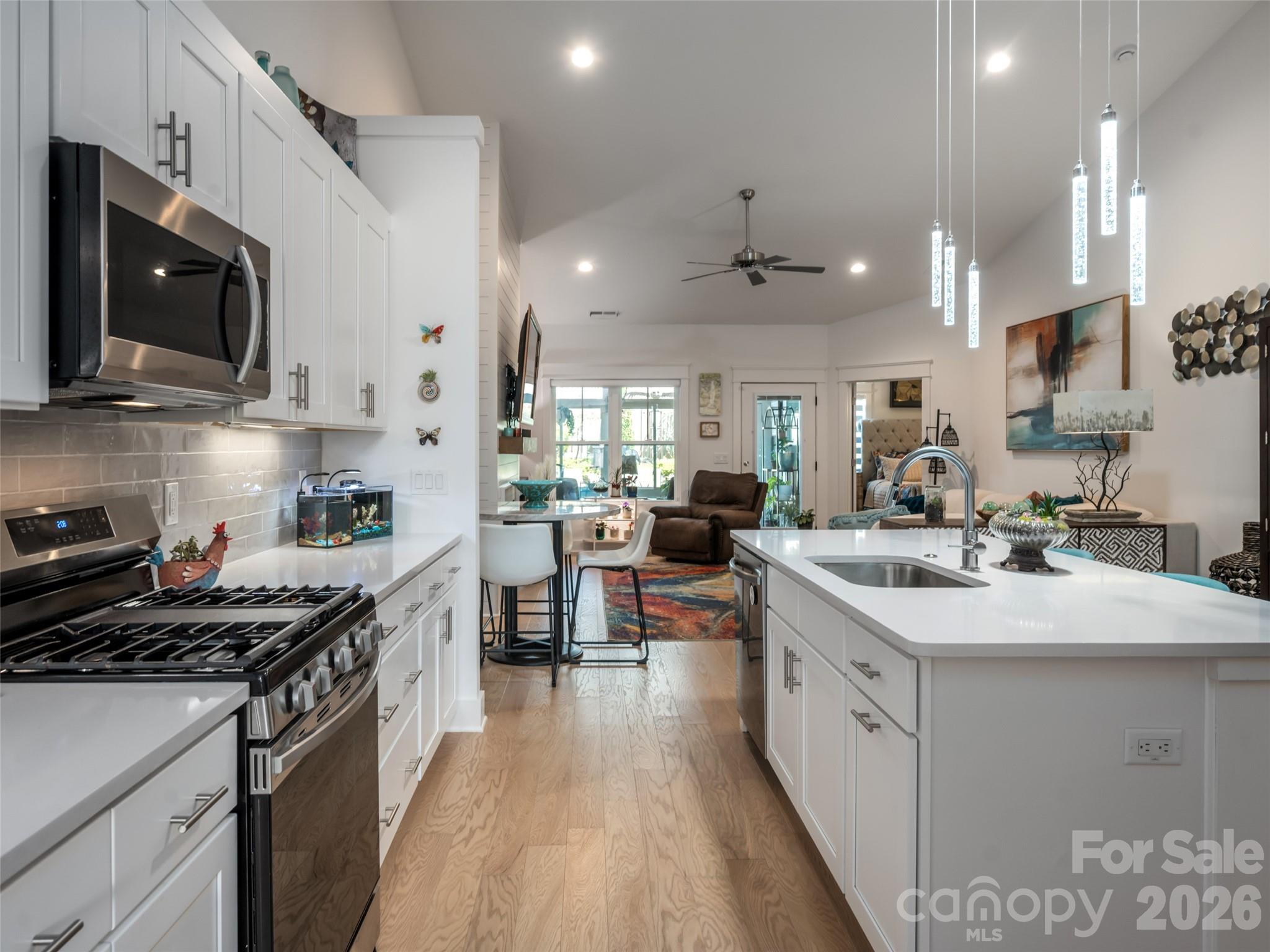 9 Cozy Cottage Way Property Photo 12