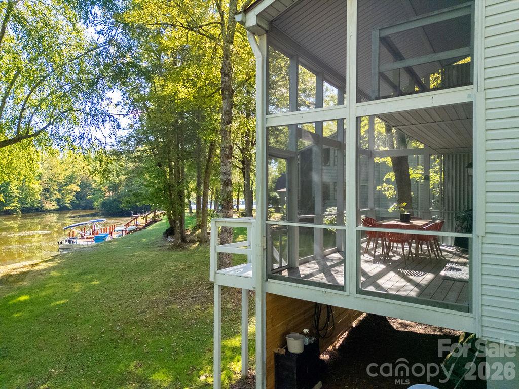 33 Lakeside Villas Drive Property Photo 1