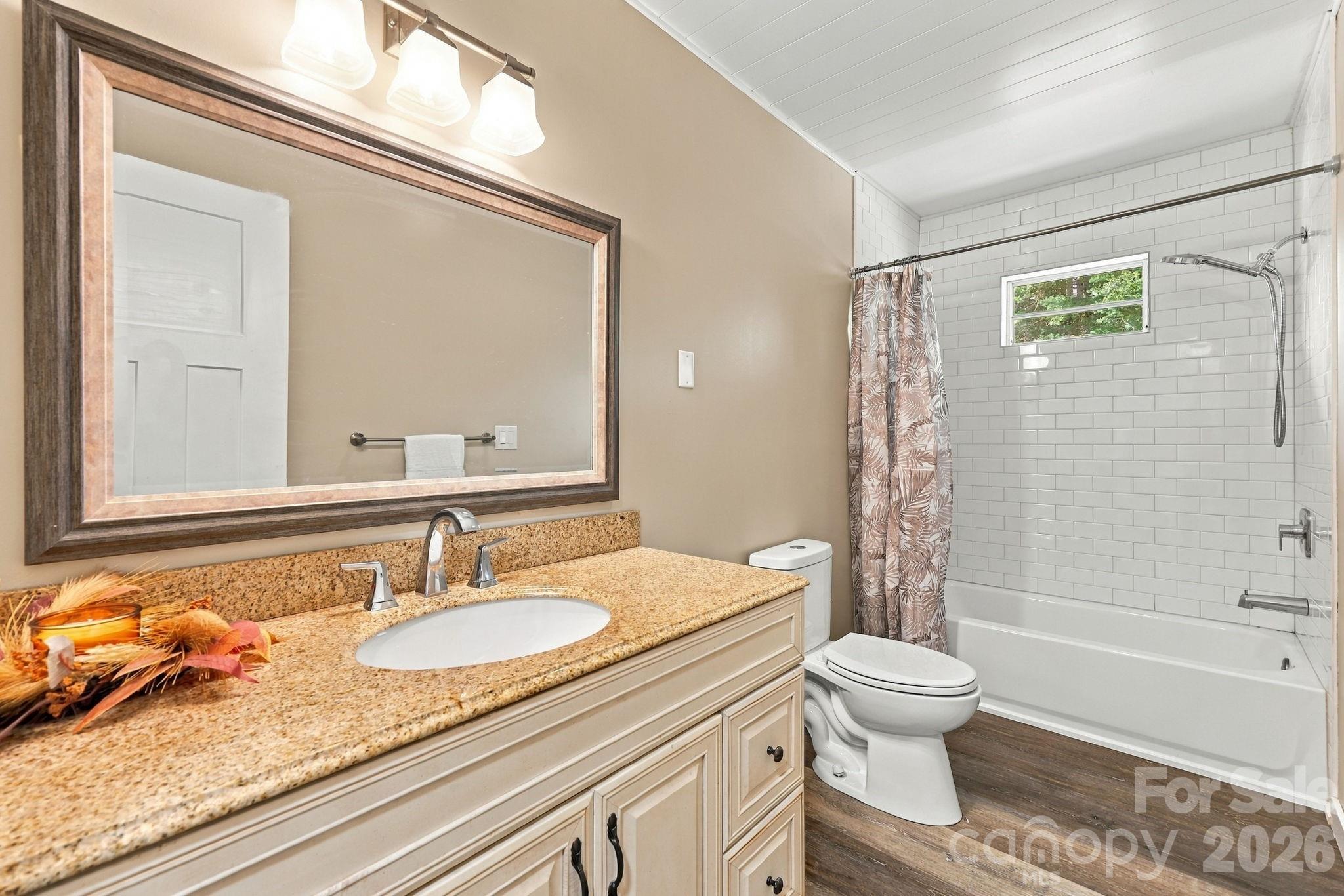 204 Oakdale Road Property Photo 12