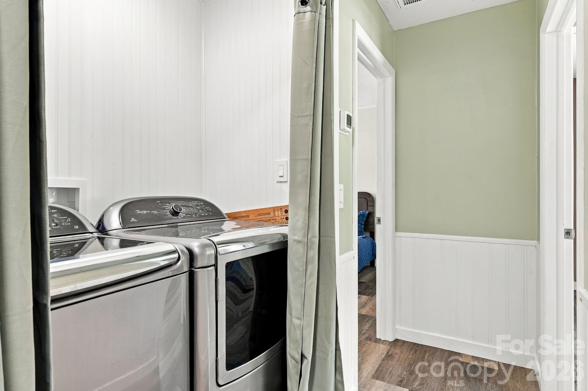204 Oakdale Road Property Photo 13