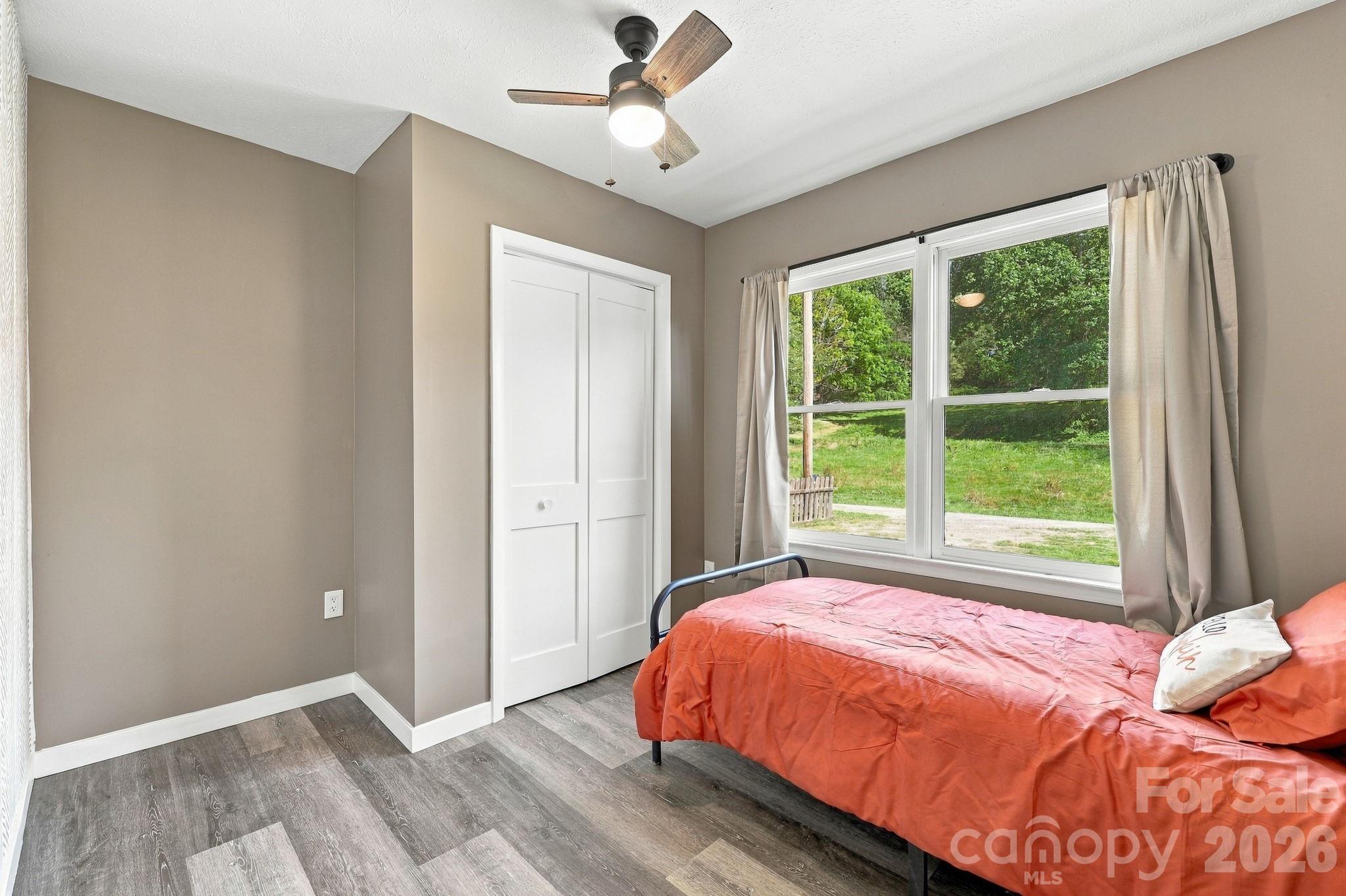204 Oakdale Road Property Photo 14