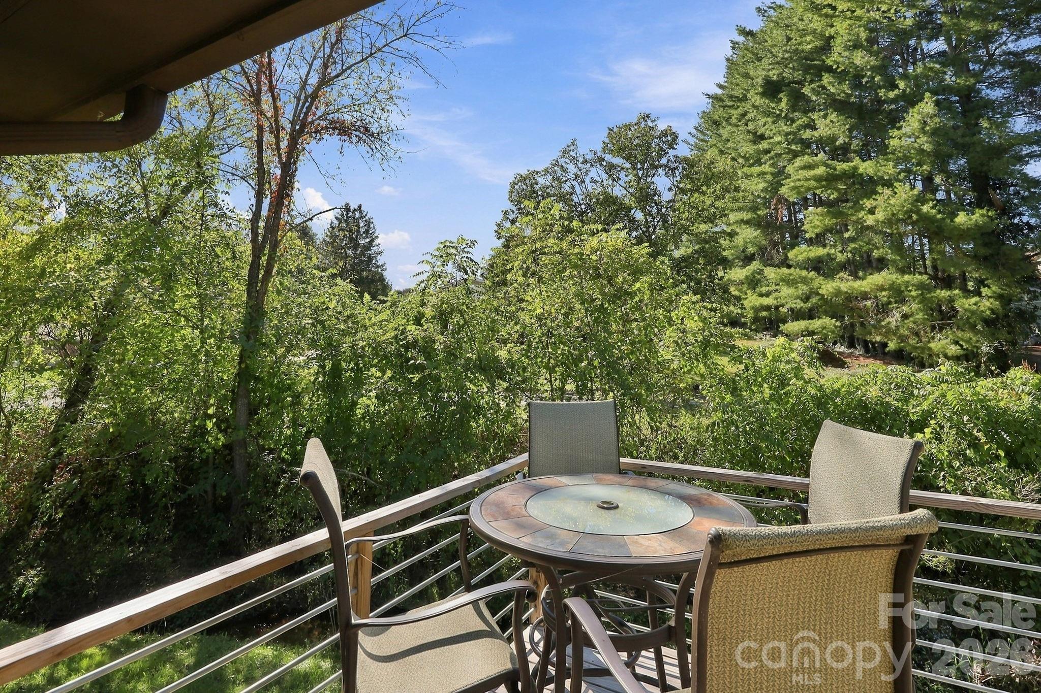 204 Oakdale Road Property Photo 18