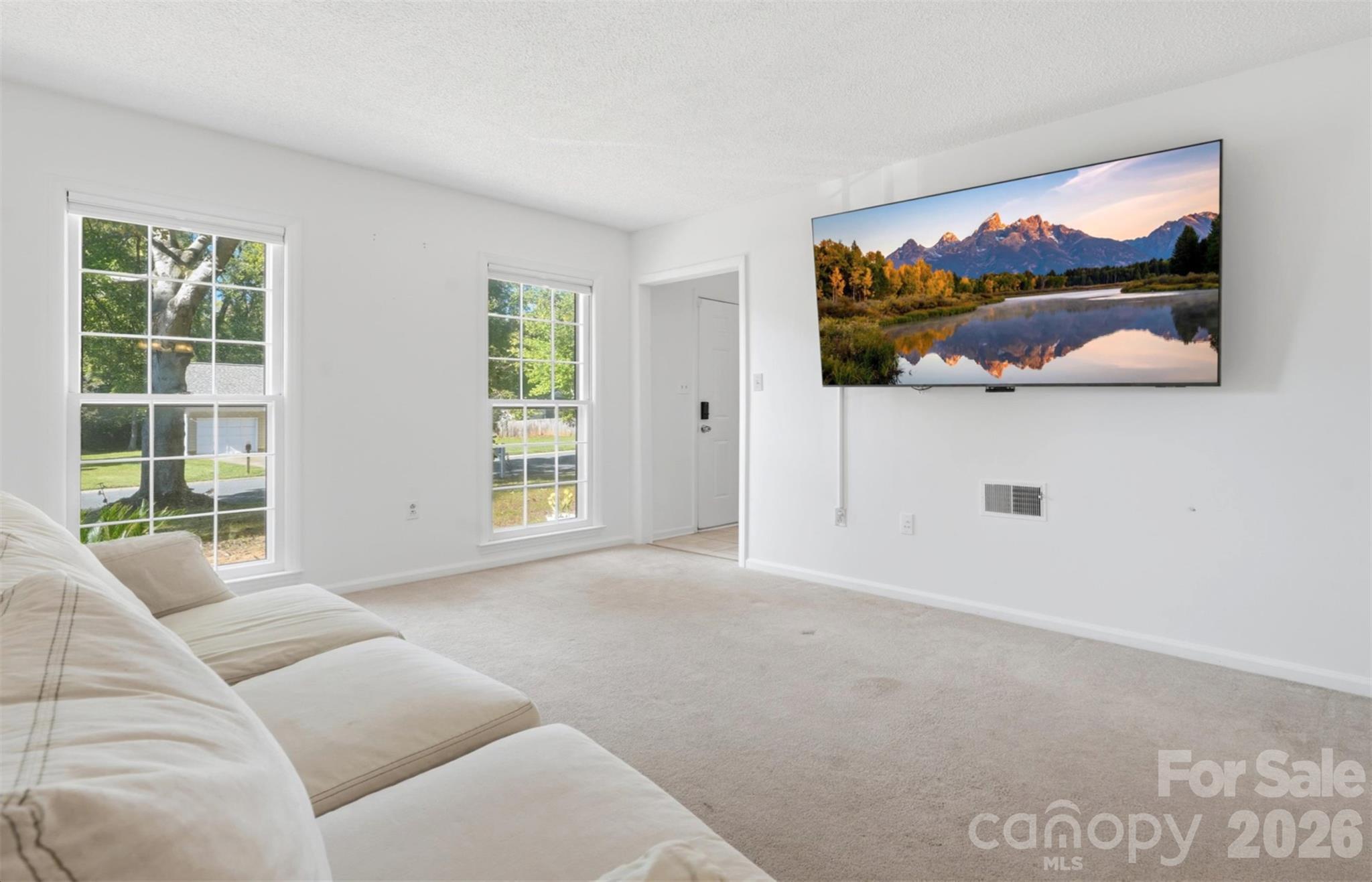 7214 Falconwood Court Property Photo 10