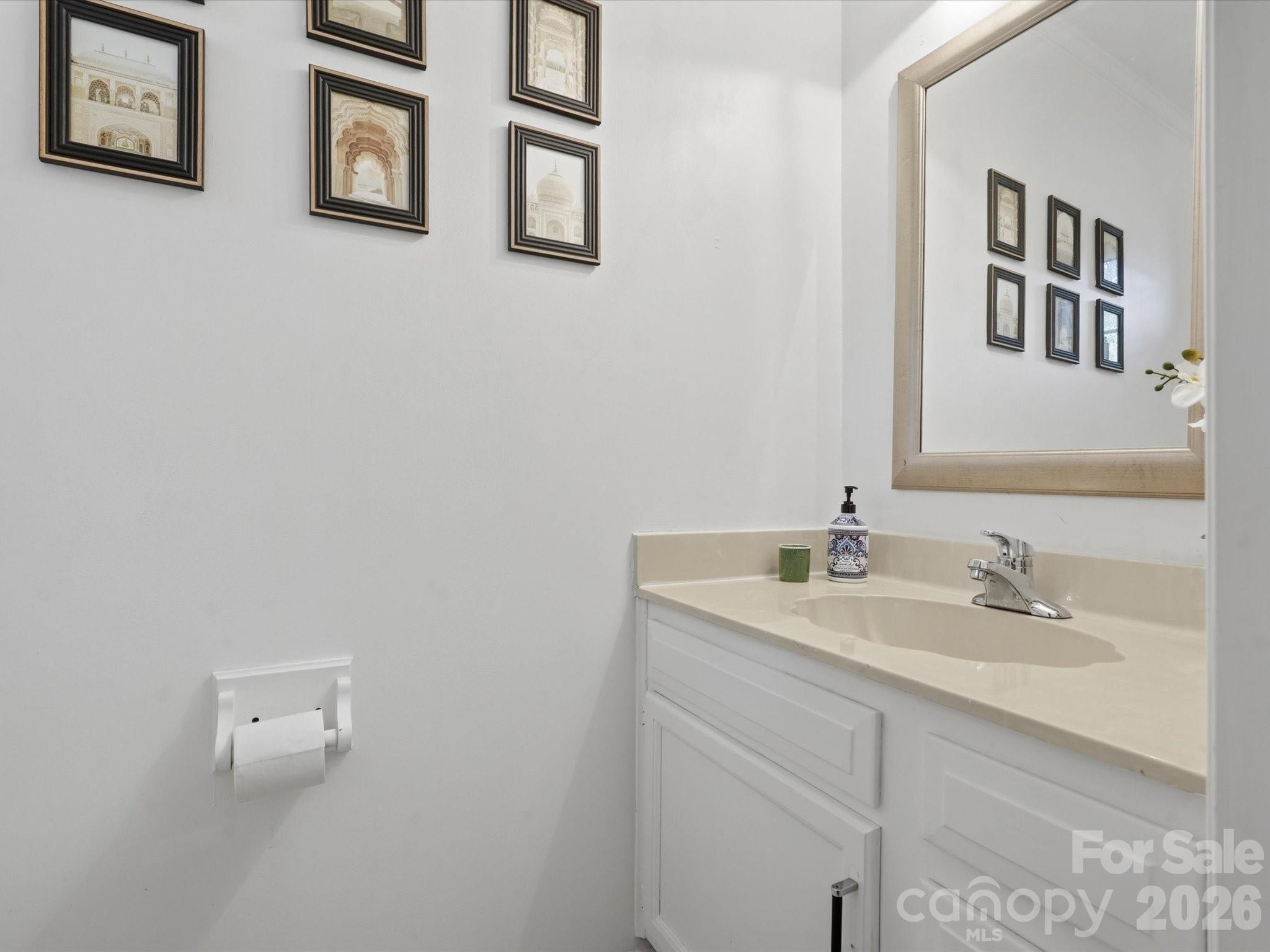 7214 Falconwood Court Property Photo 11