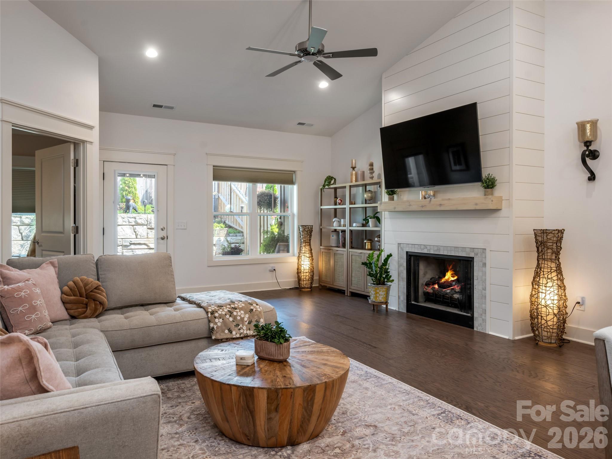 11 Cozy Cottage Way Property Photo 6