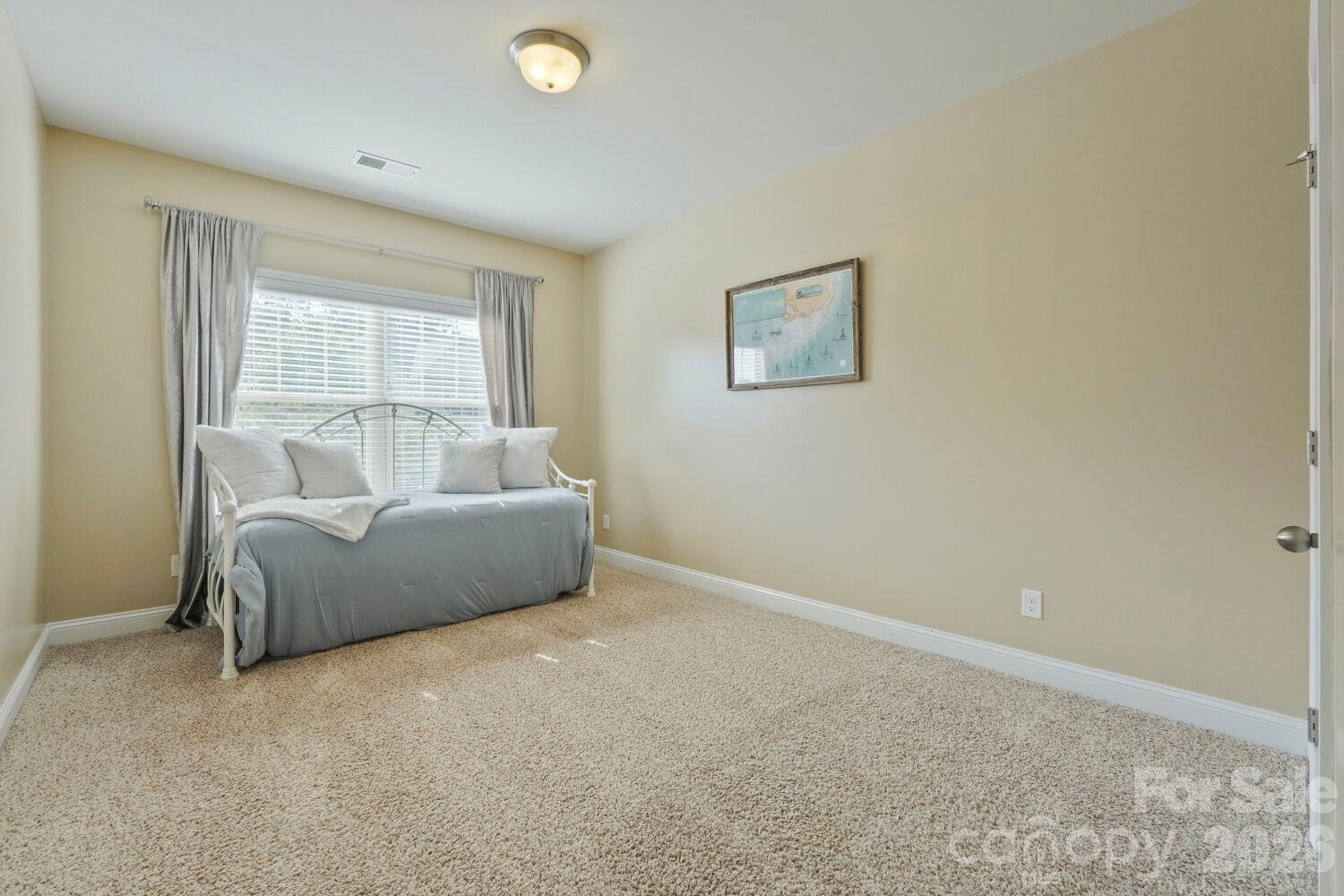 2944 Donegal Drive Property Photo 27