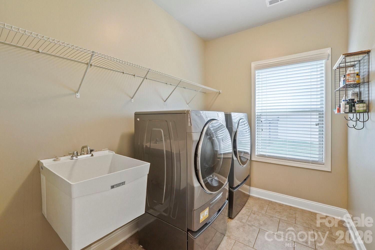 2944 Donegal Drive Property Photo 31