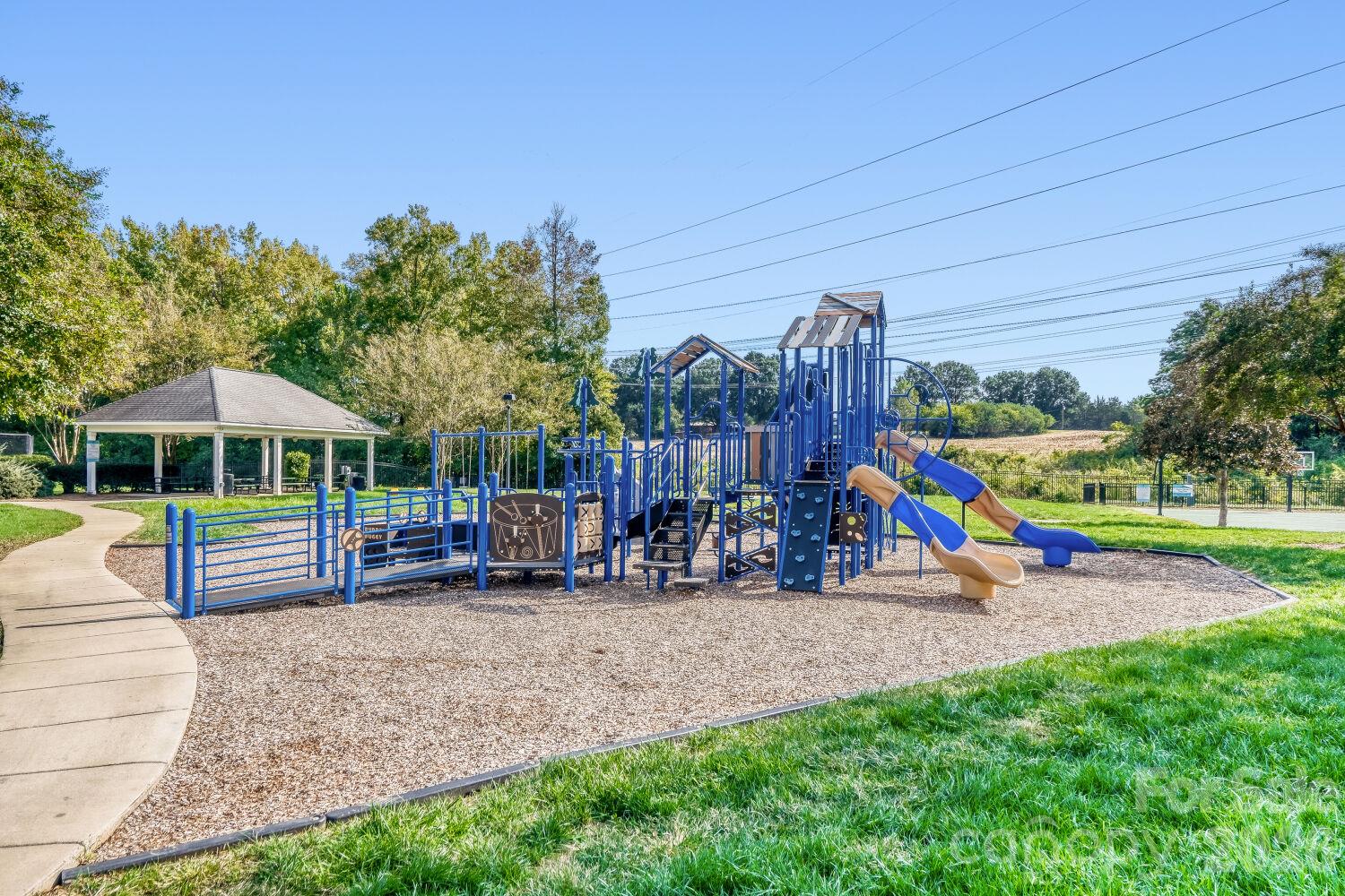 2944 Donegal Drive Property Photo 44