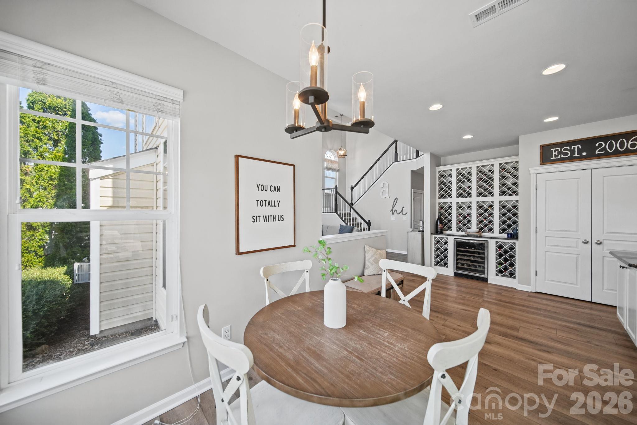 3604 Grovecreek Pond Drive Property Photo 12