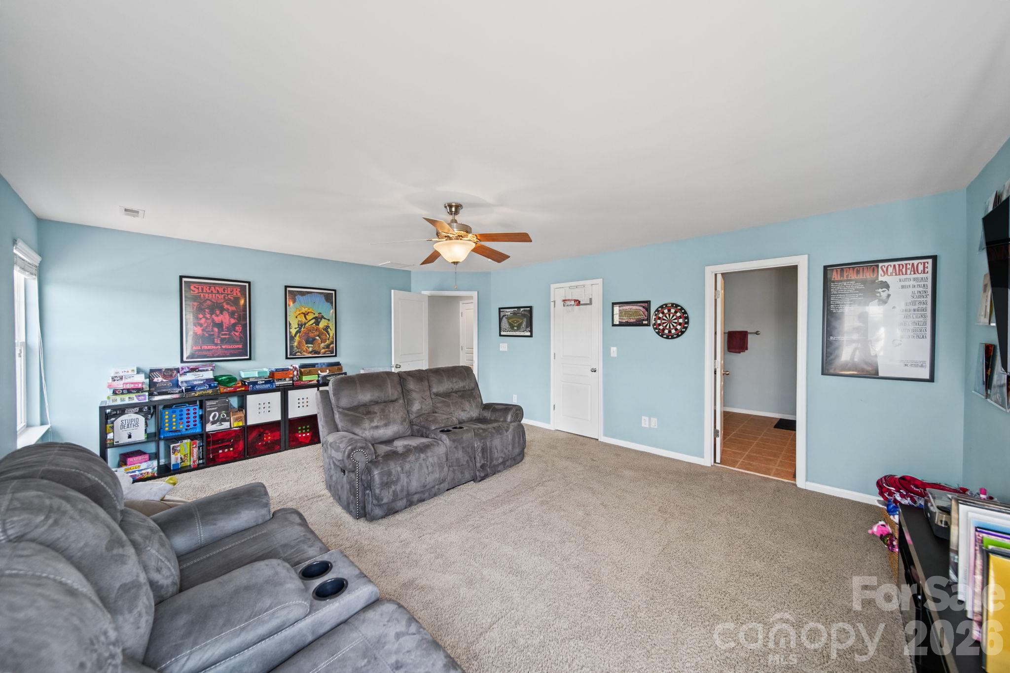 3604 Grovecreek Pond Drive Property Photo 22