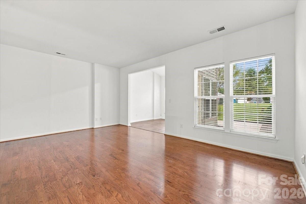 3048 Misty Harbor Circle E Property Photo 15