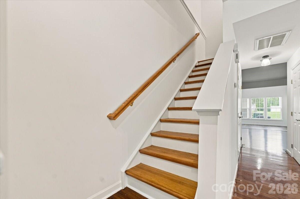 3048 Misty Harbor Circle E Property Photo 20
