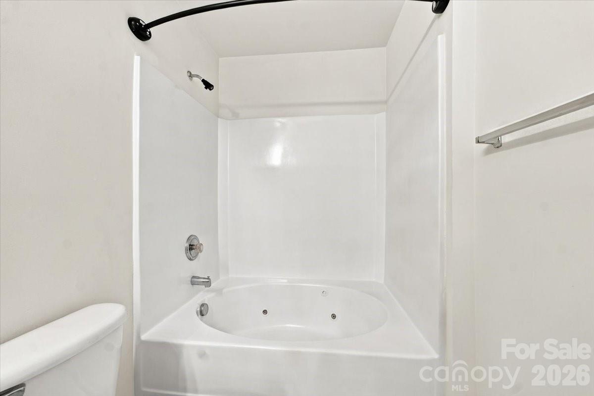 3048 Misty Harbor Circle E Property Photo 24