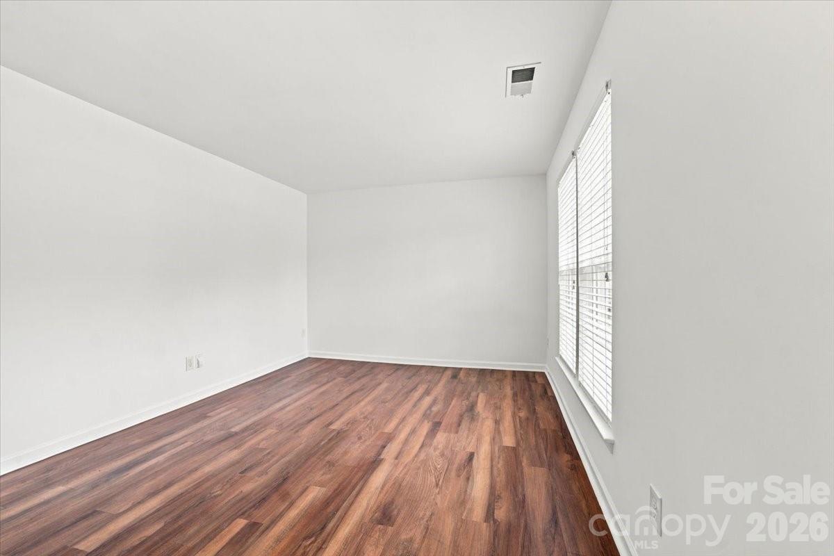 3048 Misty Harbor Circle E Property Photo 26