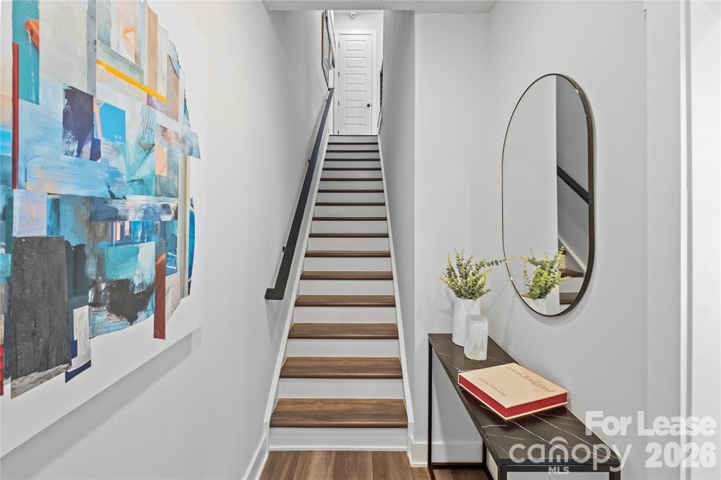 547 W Tremont Avenue Property Photo 3