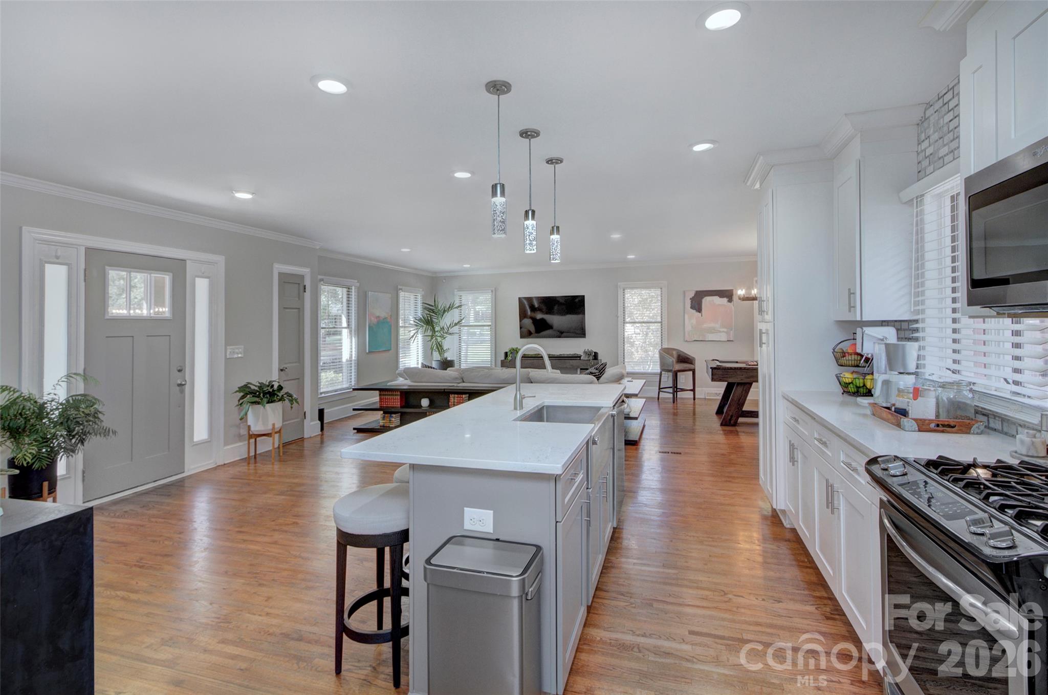 1230 Redcoat Drive Property Photo 6
