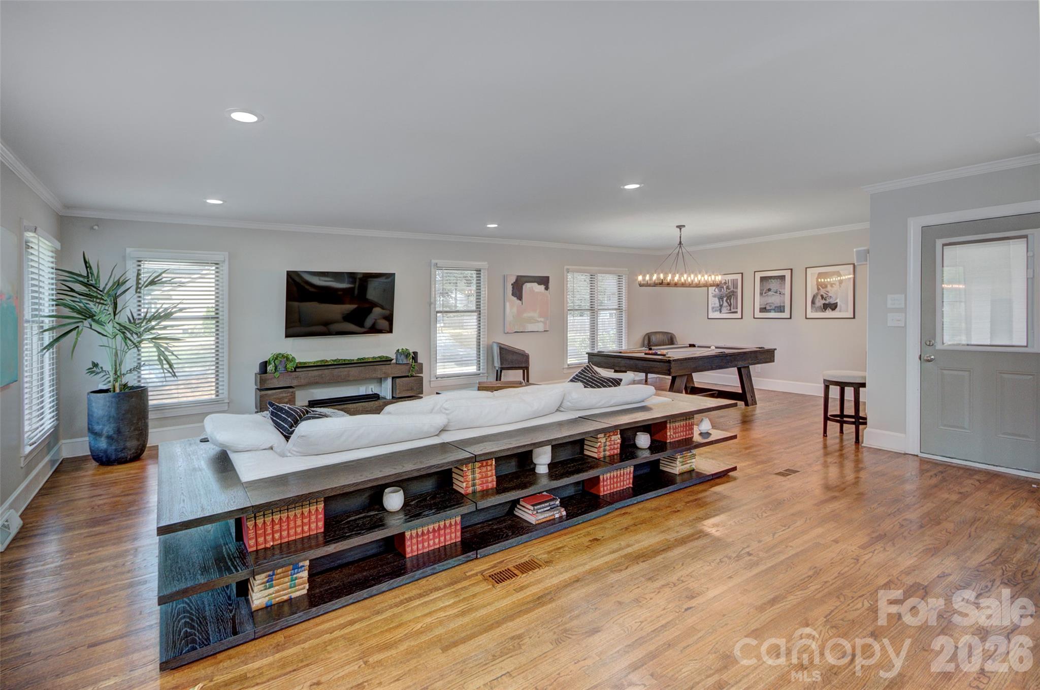1230 Redcoat Drive Property Photo 11
