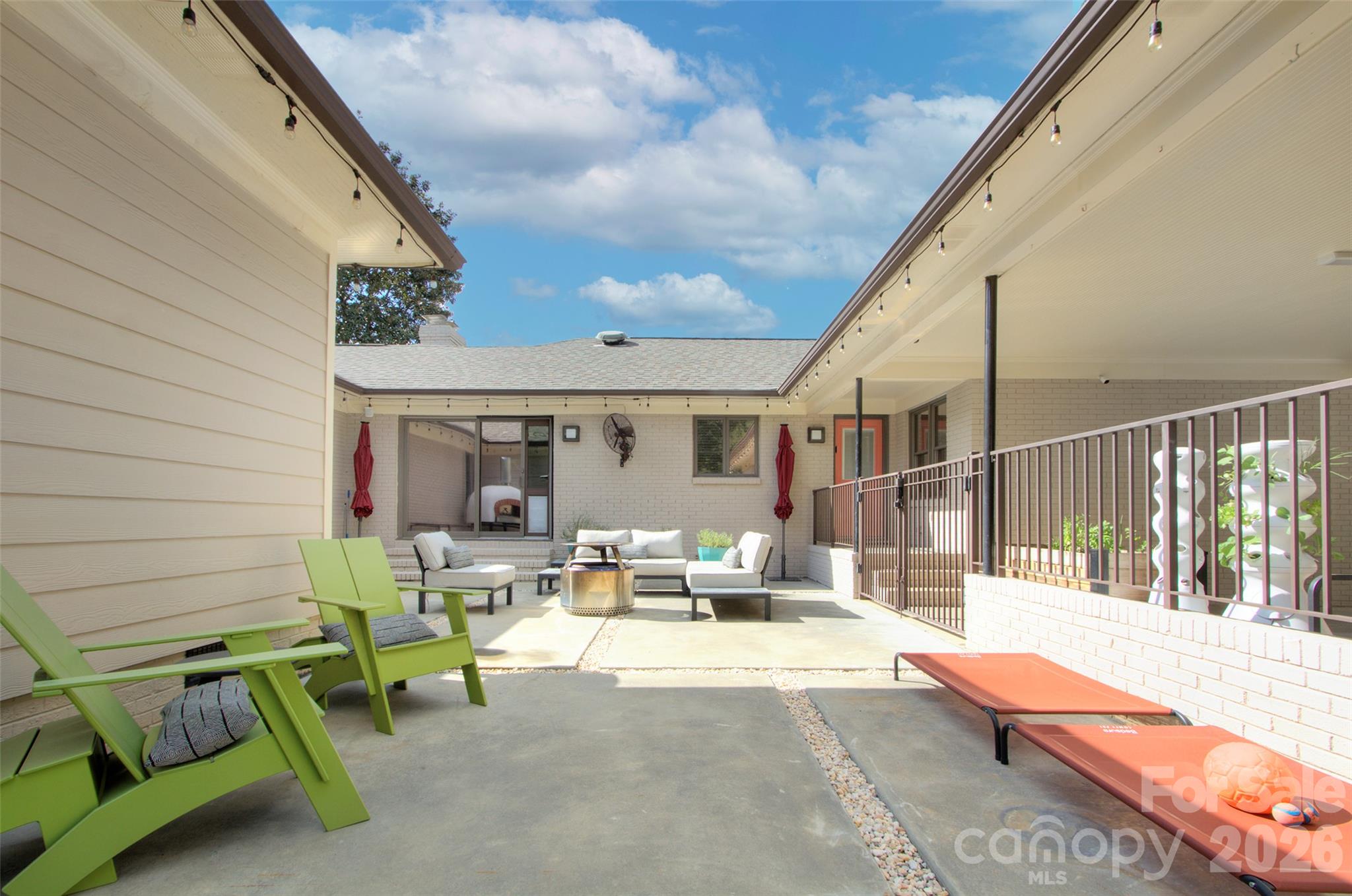 1230 Redcoat Drive Property Photo 27