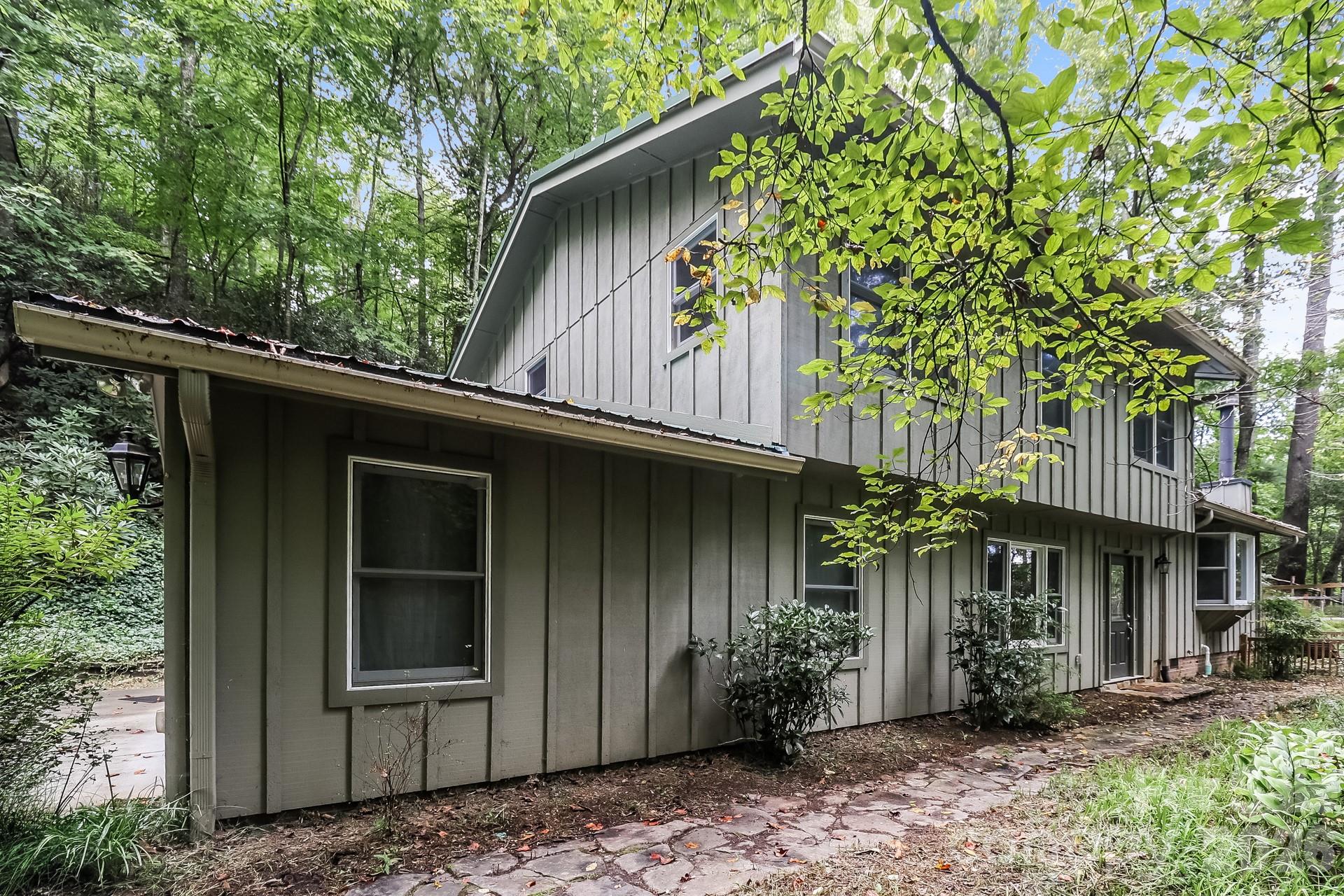 522 Glen Cannon Drive Property Photo 1