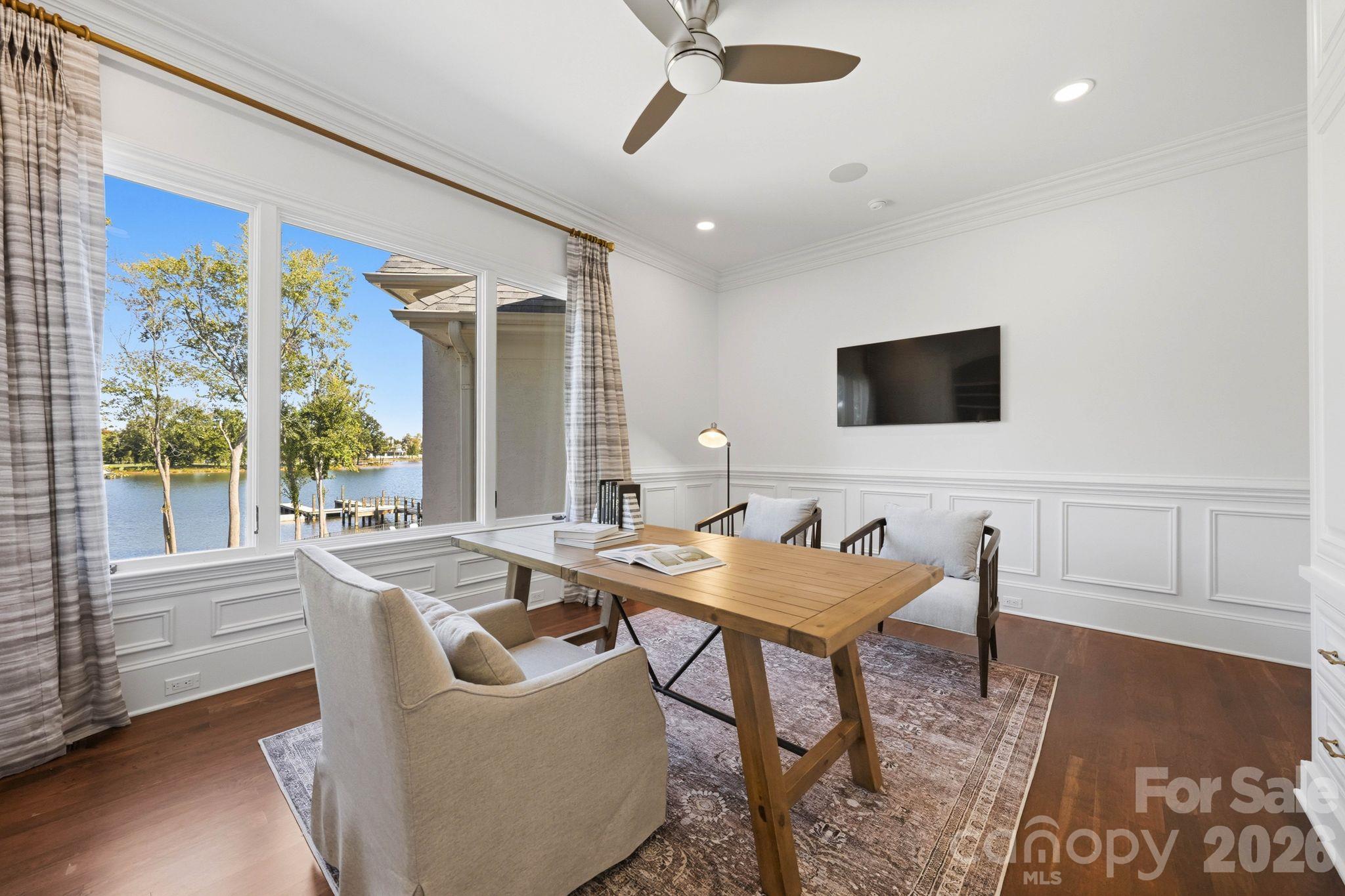 114 Cape Cod Way Property Photo 20