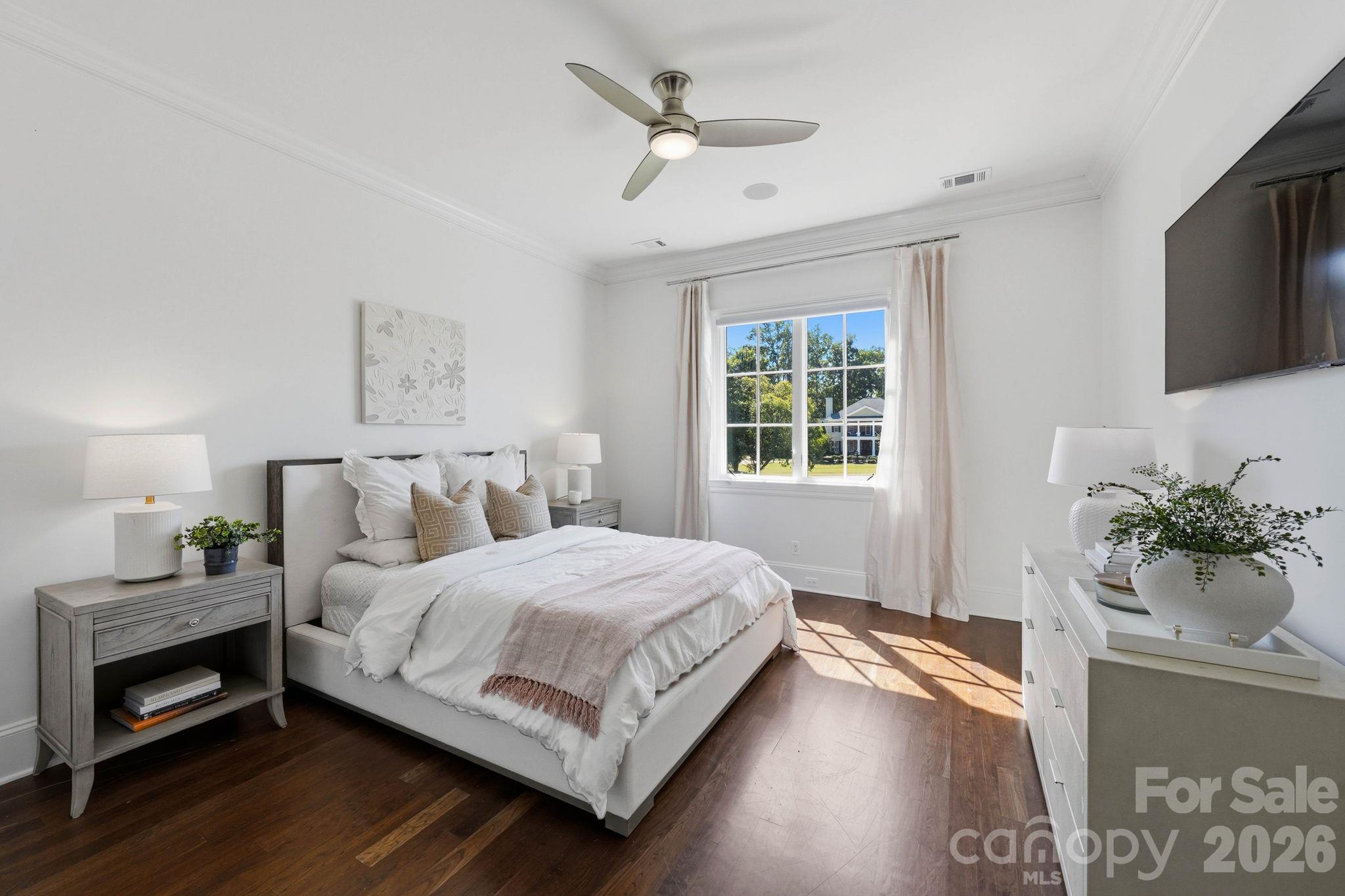 114 Cape Cod Way Property Photo 25