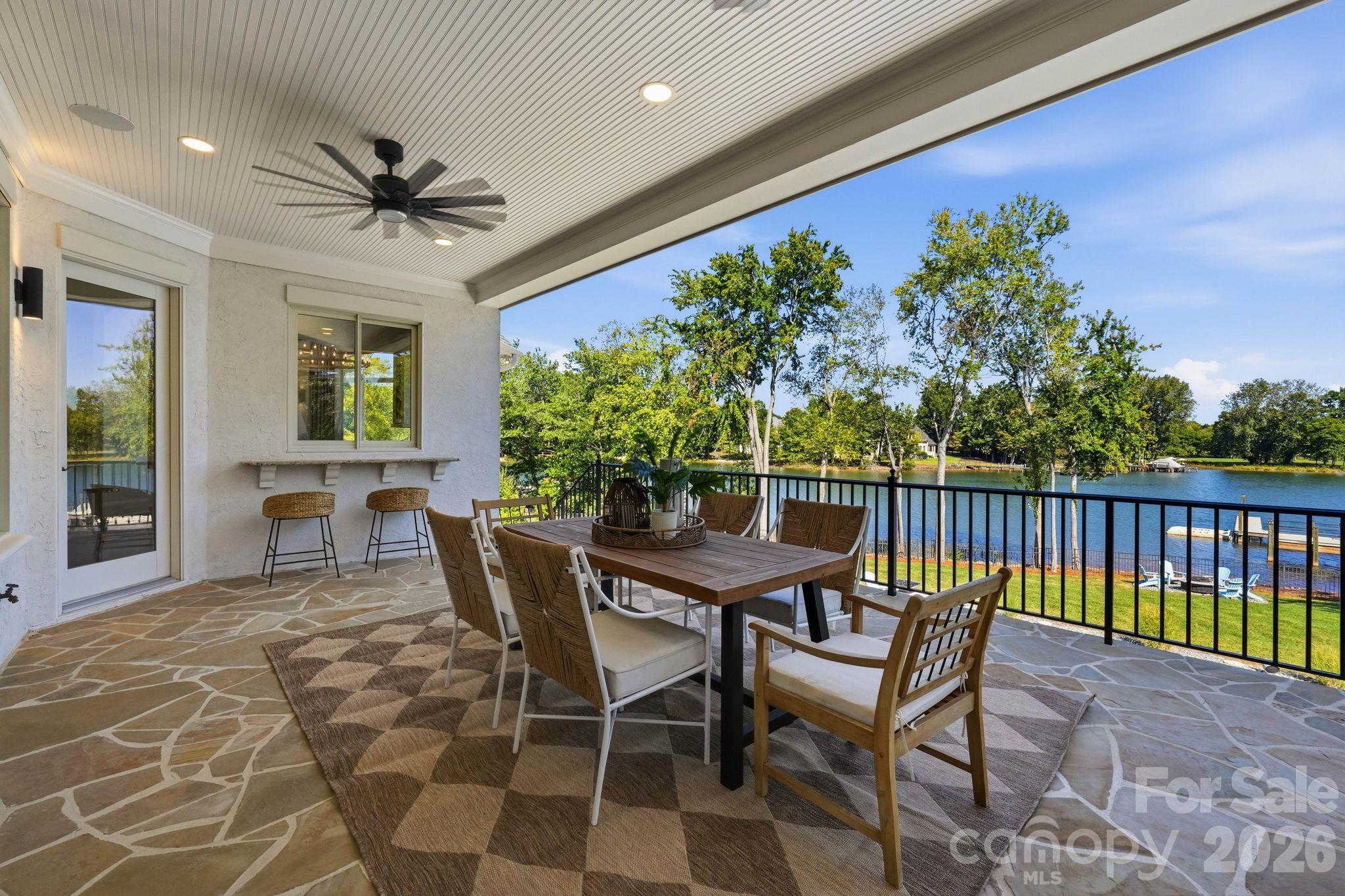 114 Cape Cod Way Property Photo 37