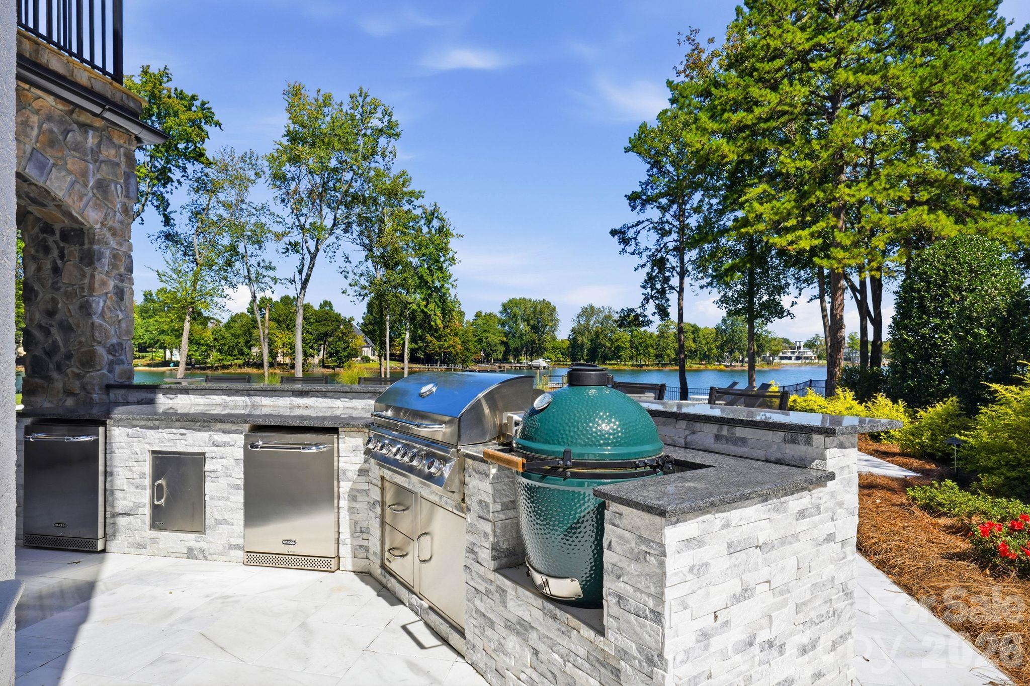 114 Cape Cod Way Property Photo 38