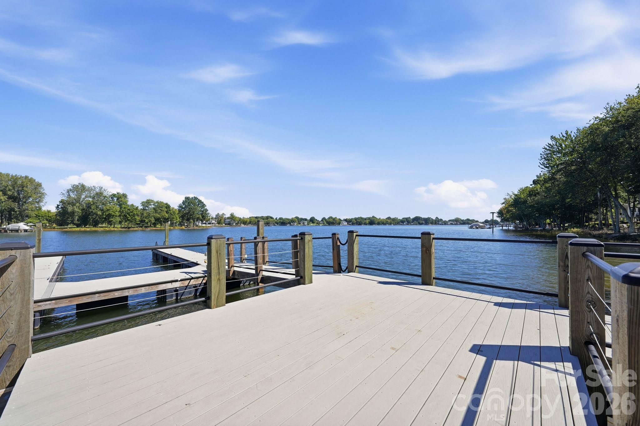 114 Cape Cod Way Property Photo 42