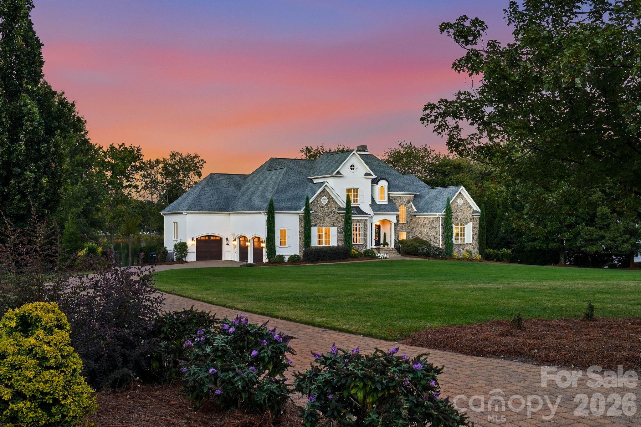 114 Cape Cod Way Property Photo 45