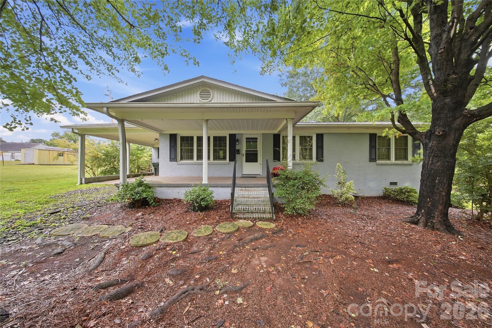 605 S Styers Street Property Photo 1