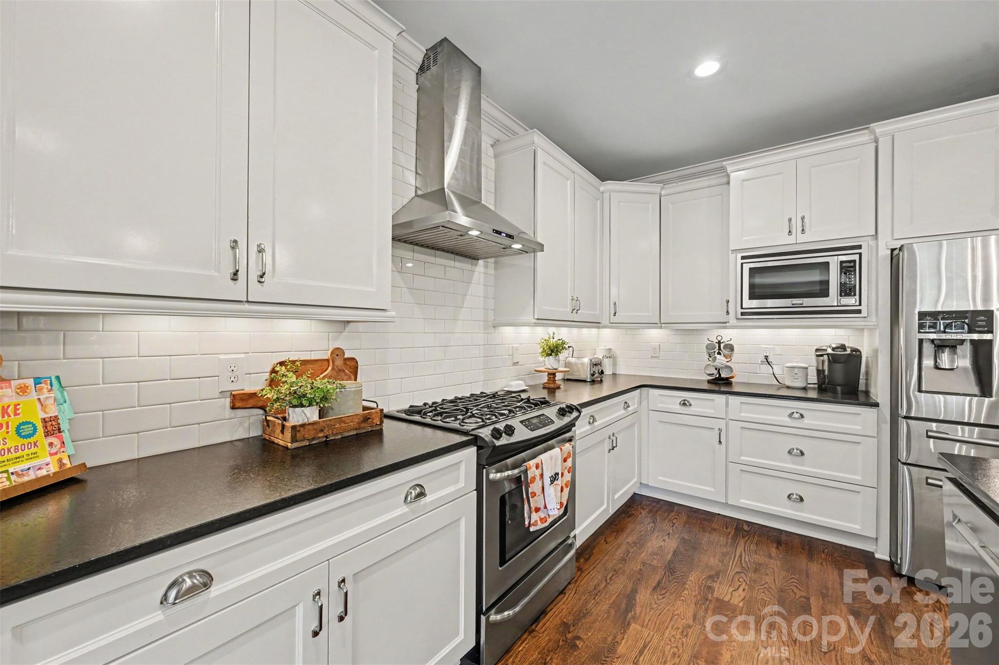 14438 Beatties Ford Road Property Photo 9