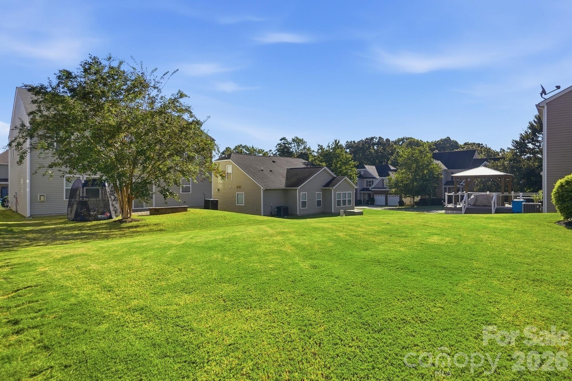11806 Carolina Blossom Lane Property Photo 44