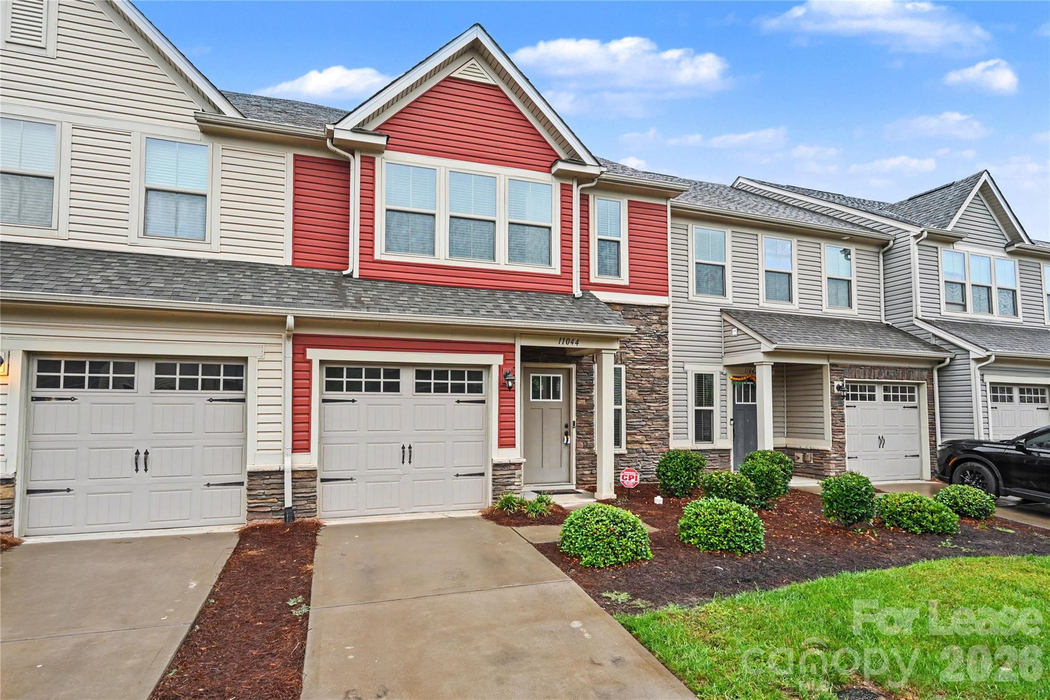 4428245 Property Photo 3