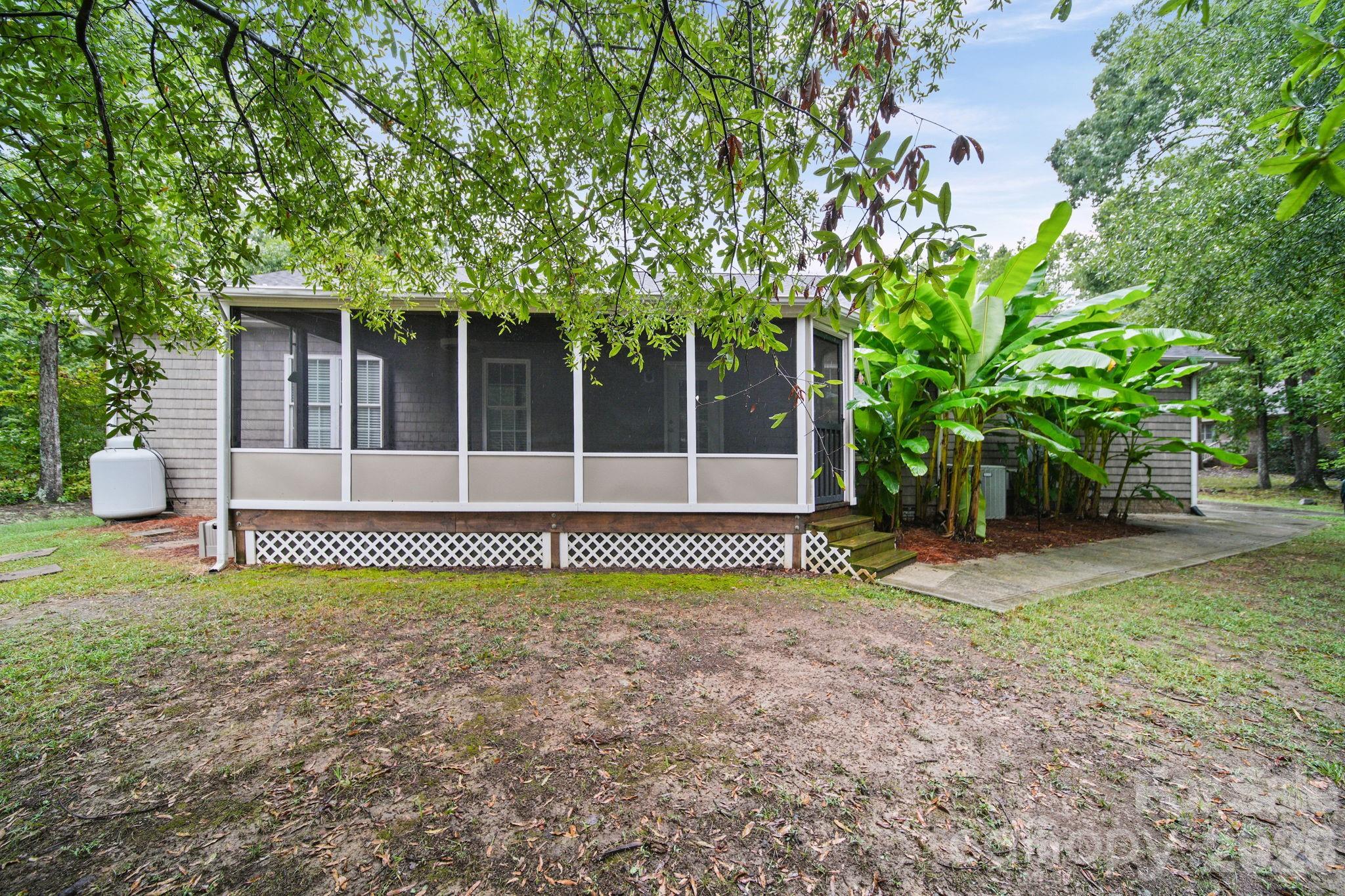 1403 Springhaven Circle Property Photo 23