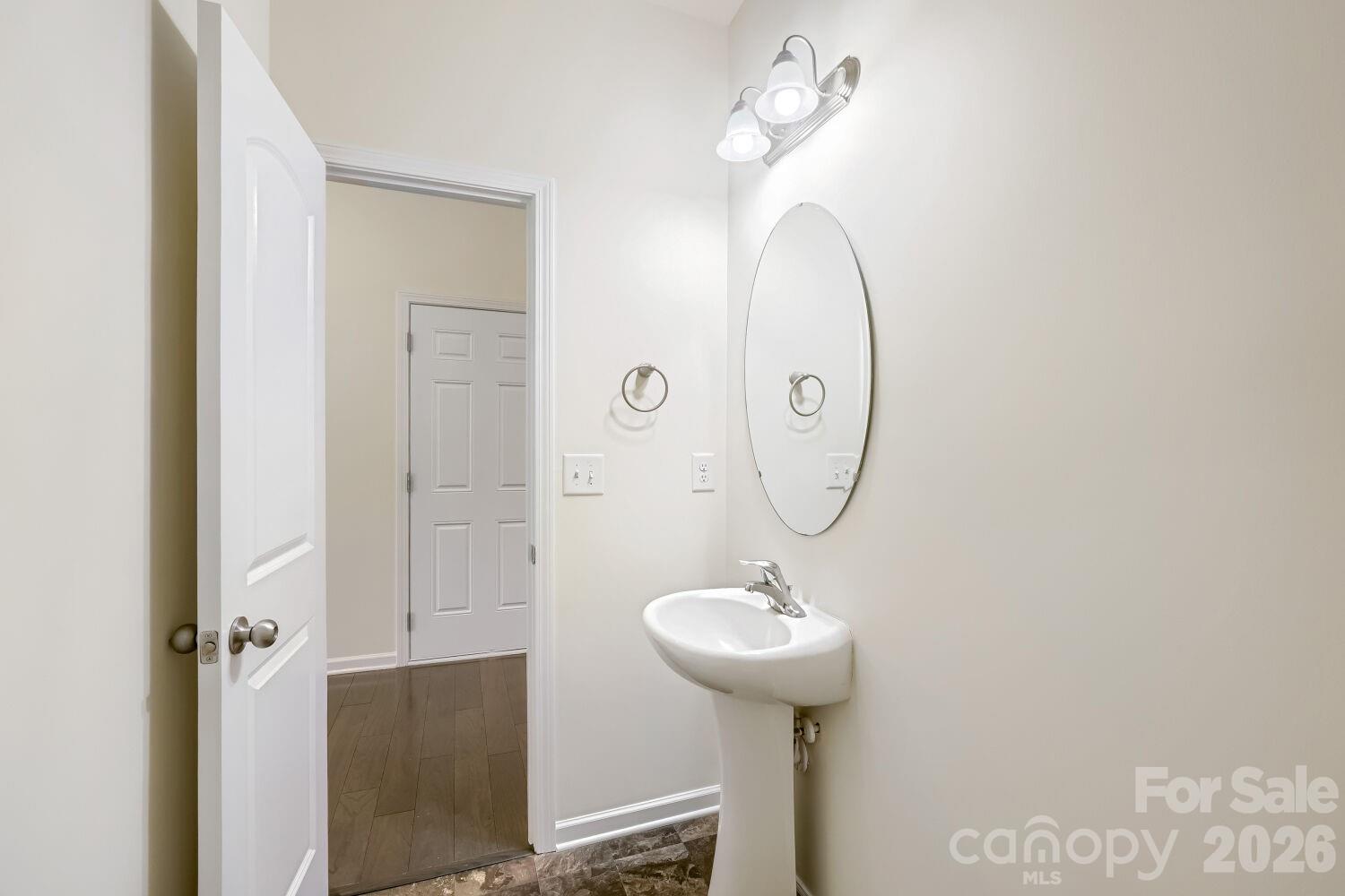 5008 Spring Arbor Lane Property Photo 12