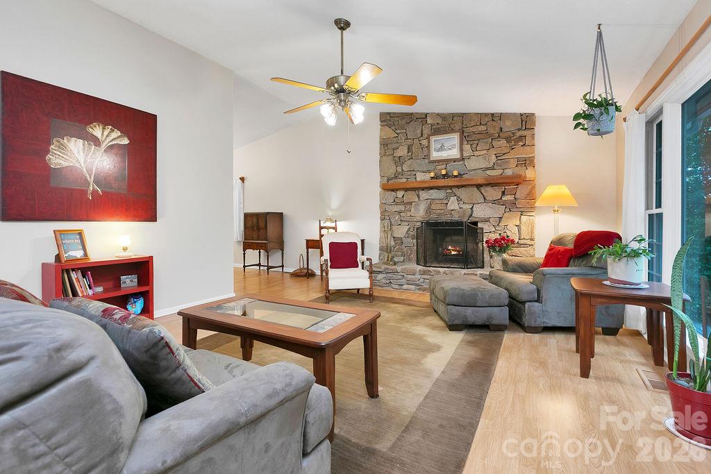 239 Three Mile Knob Road Property Photo 8