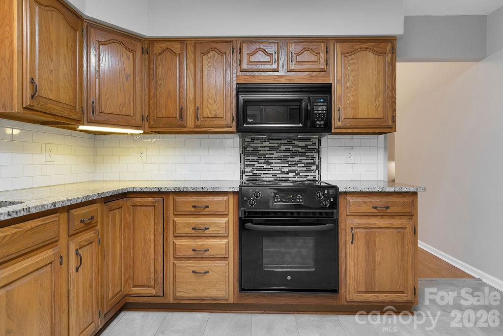 239 Three Mile Knob Road Property Photo 20
