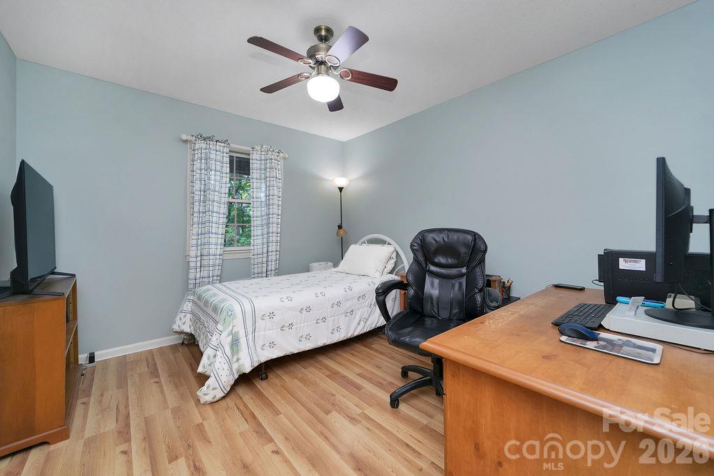 239 Three Mile Knob Road Property Photo 26