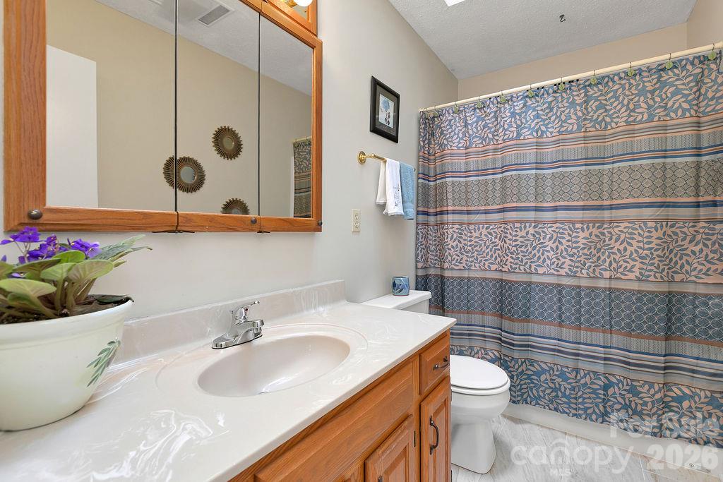 239 Three Mile Knob Road Property Photo 28