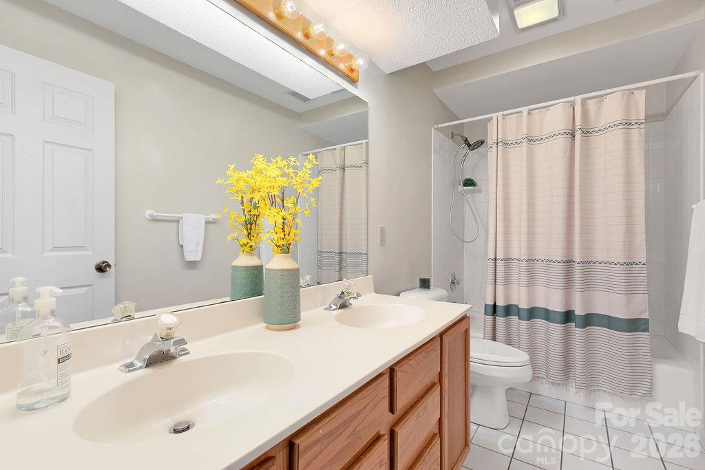 239 Three Mile Knob Road Property Photo 41