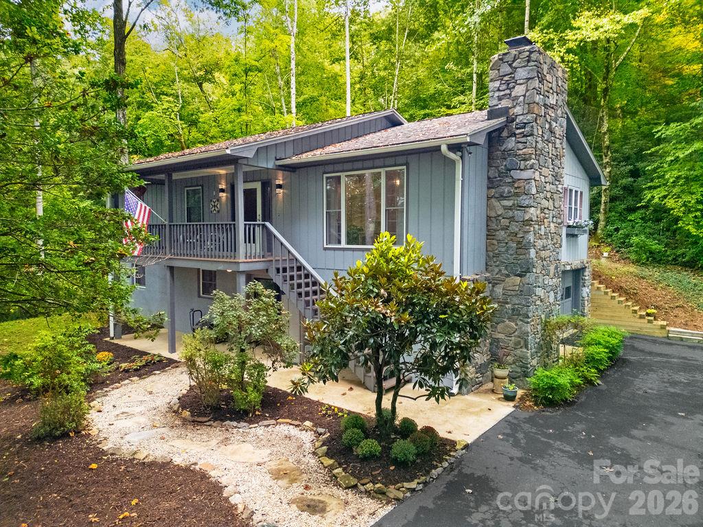 239 Three Mile Knob Road Property Photo 45