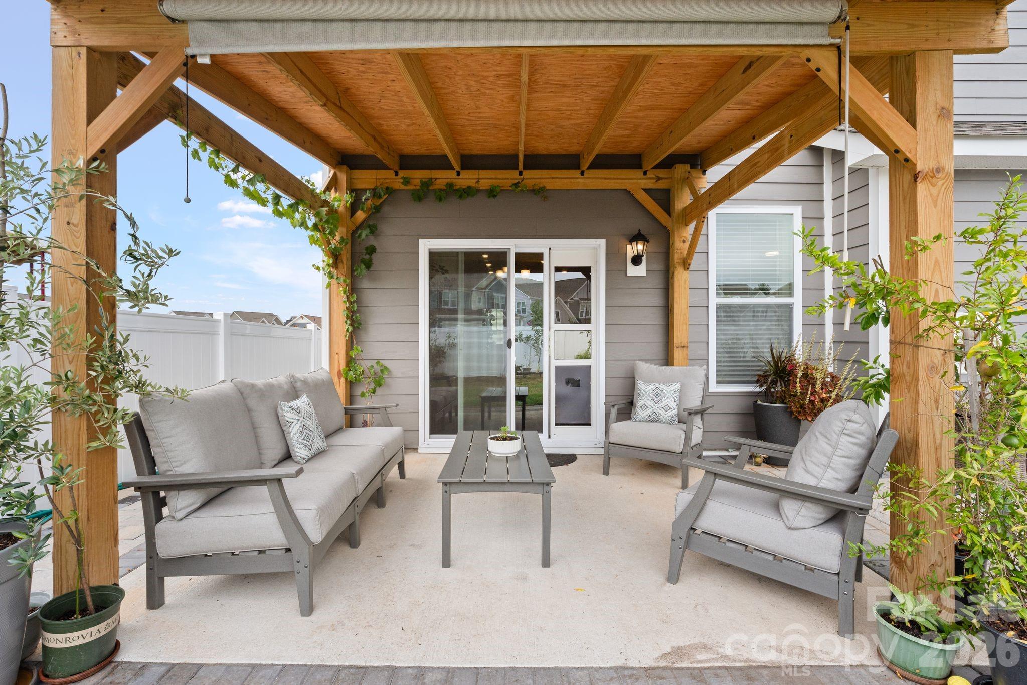 30 Silverthorne Court Property Photo 3