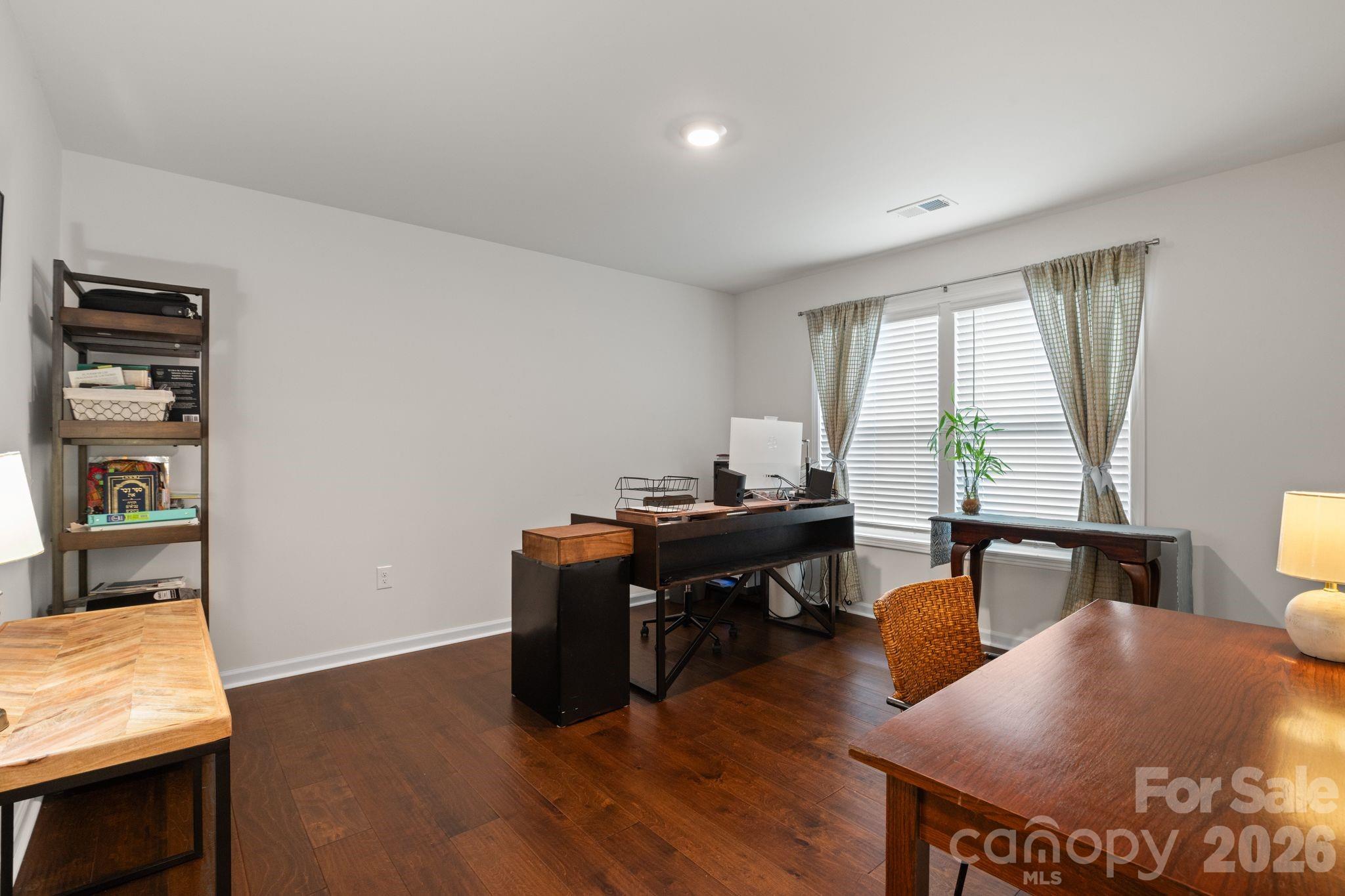 30 Silverthorne Court Property Photo 39