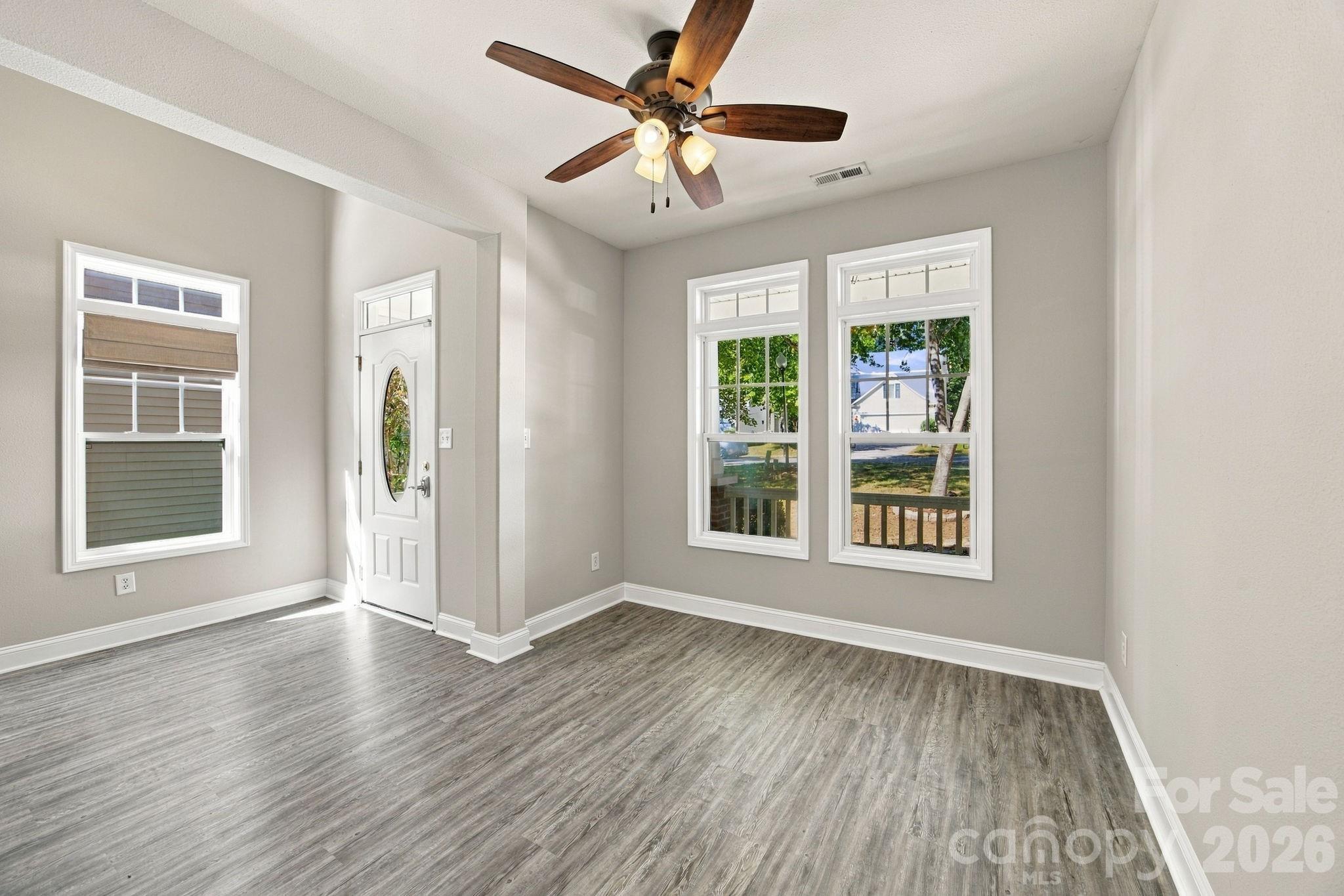 1513 Bucklebury Court Property Photo 14